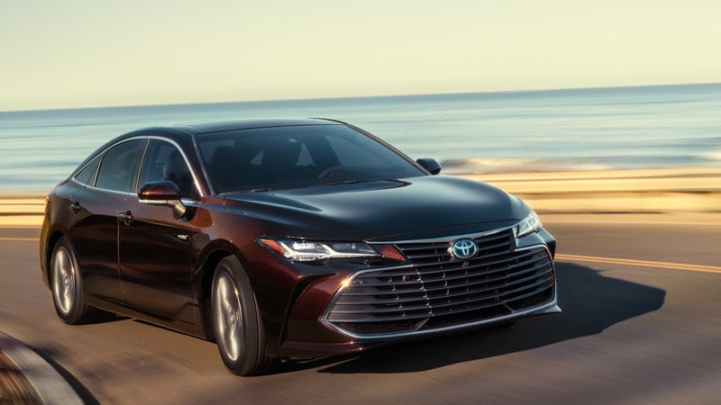 2019 Toyota Avalon Hybrid at ToyotaDG Demo - COSMOS in Derwood MD